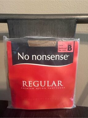 Vintage No Nonsense Pantyhose Size B Tan Reinforced Toe NOS Sealed